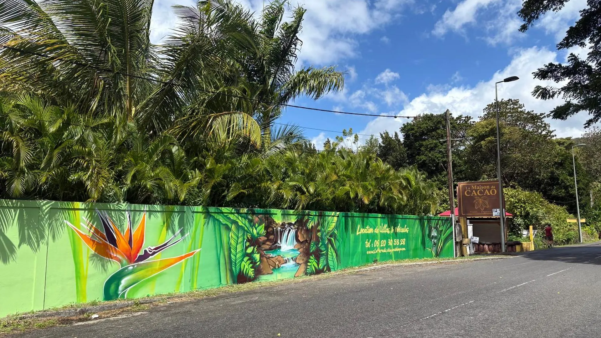 Le Paradis De La Guadeloupe 黑角 0*,